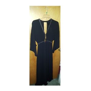 Elegant black maxi dress